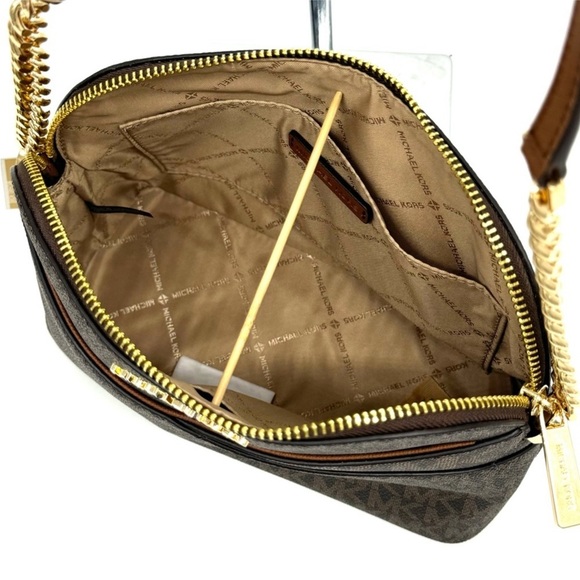 MICHAEL KORS Jet Set Travel Medium Dome Crossbody Bag Brown - Picture 7 of 9